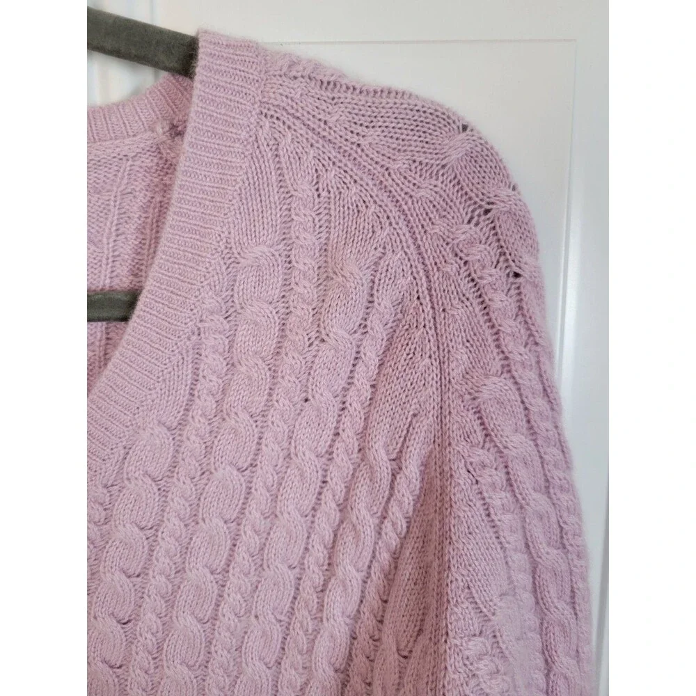 Ann Taylor Cashmere Cable Knit V-Neck Sweater M